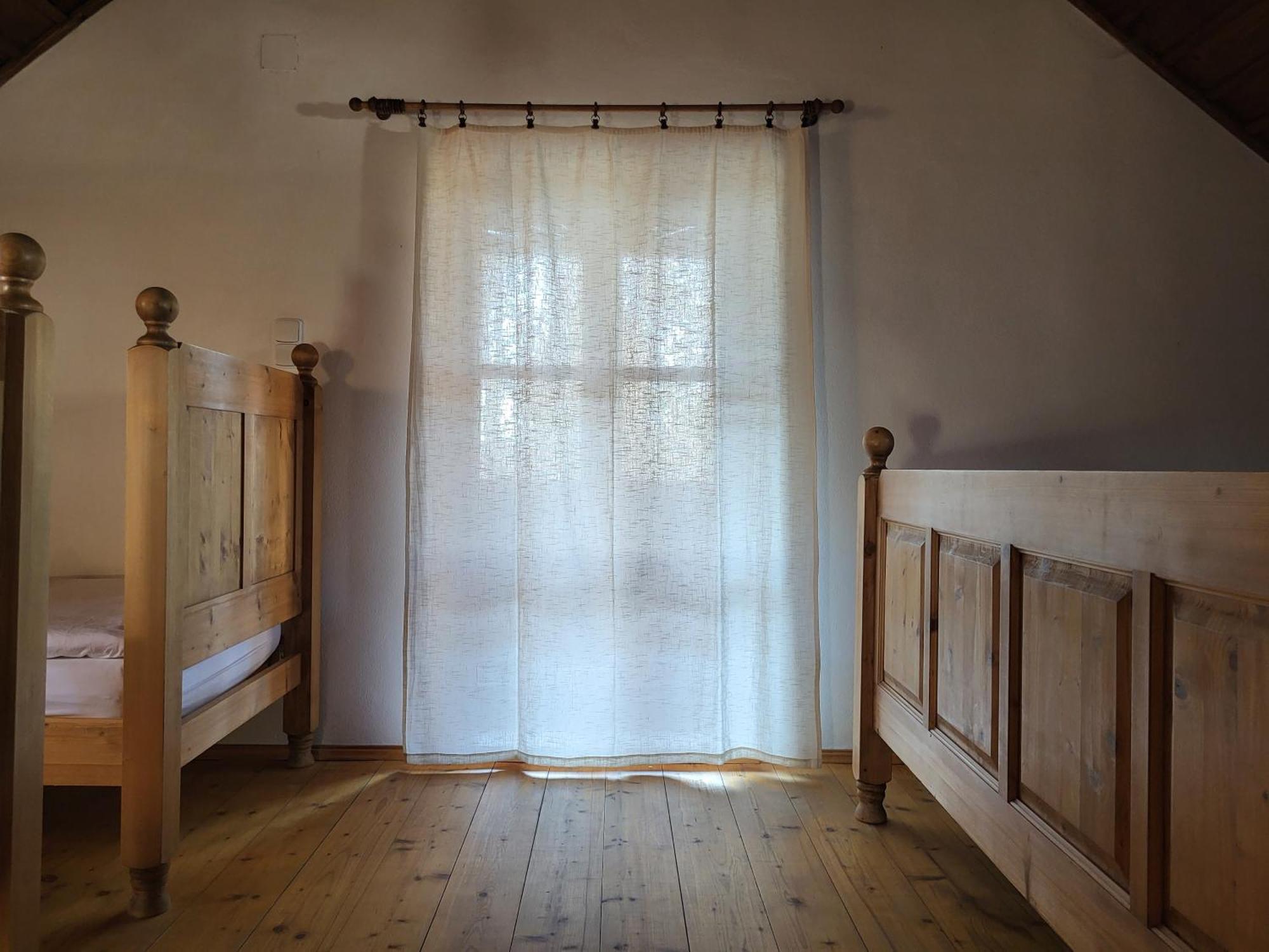 Apartmany Cerveny Dvur Chvalšiny Buitenkant foto